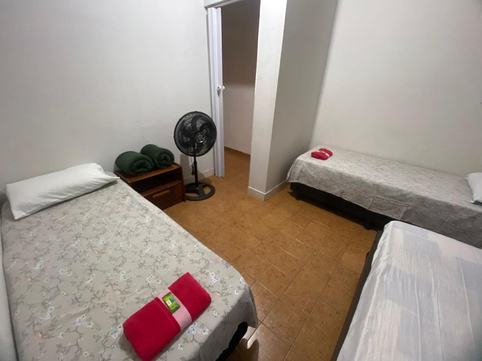 Casas De Temporadas - Hotel Recanto Do Sossego Uberlandia Bilik gambar